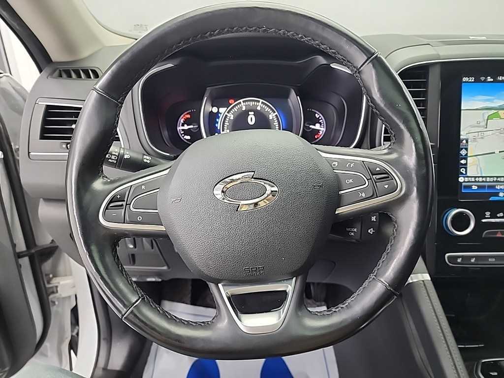 SAMSUNG QM6 - Vista 10