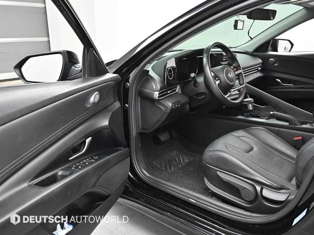 HYUNDAI Avante - Vista 12