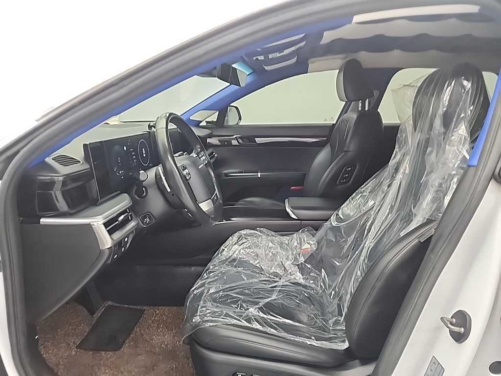 HYUNDAI Grandeur - Vista 11