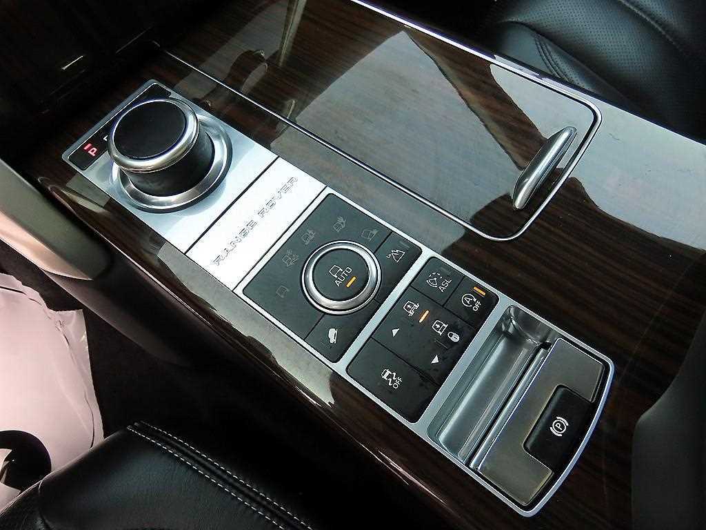 Land Rover Range Rover - Vista 11