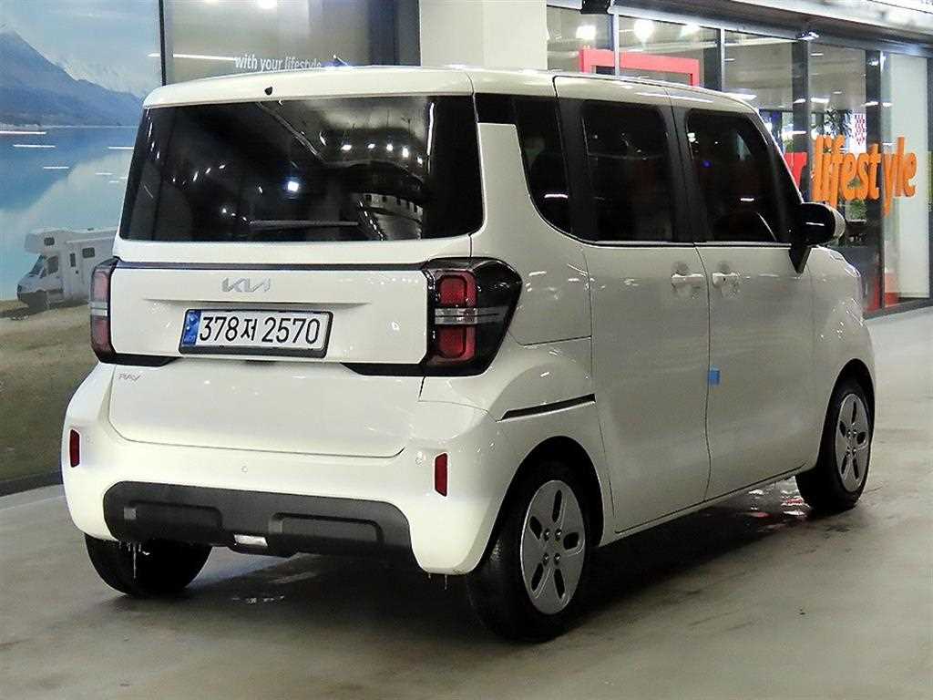 KIA Ray - Vista 4