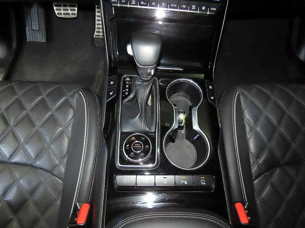 KIA Mohave - Vista 12