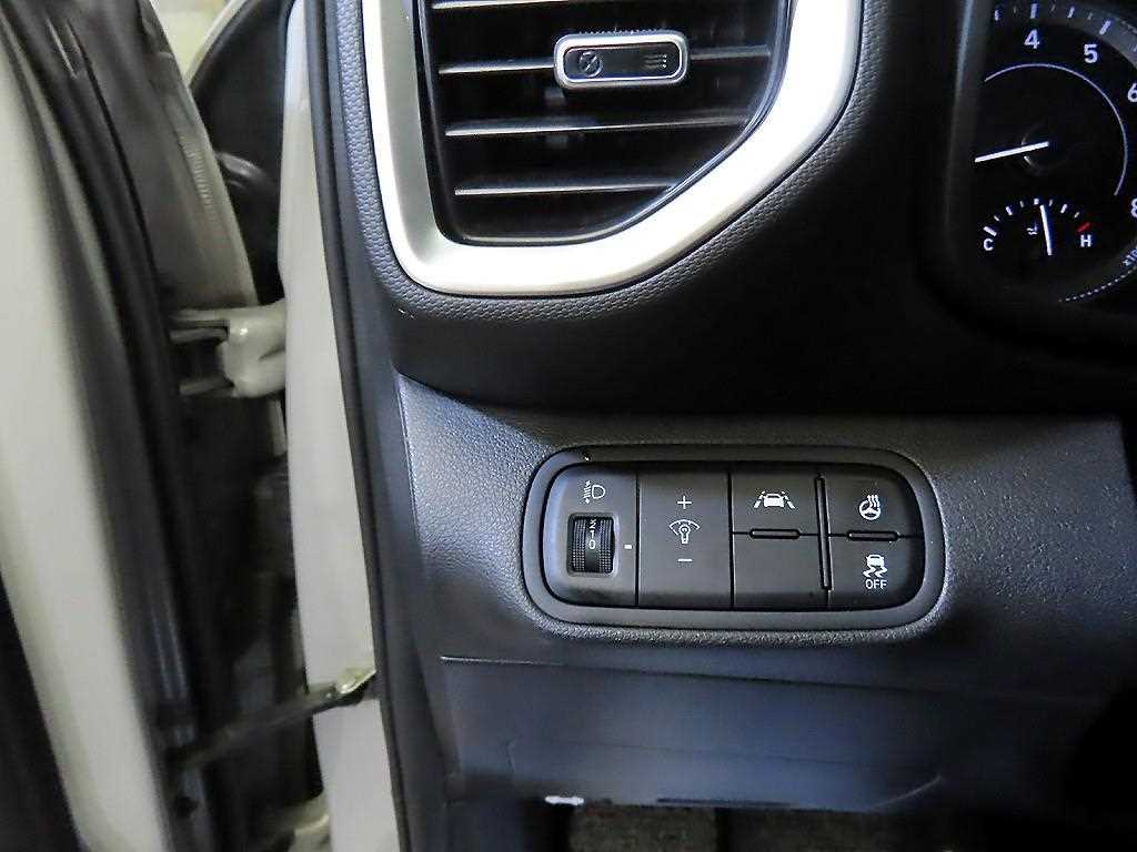 HYUNDAI Venue 2021 - Importación desde Corea - HF Imports Iquique - Foto 17