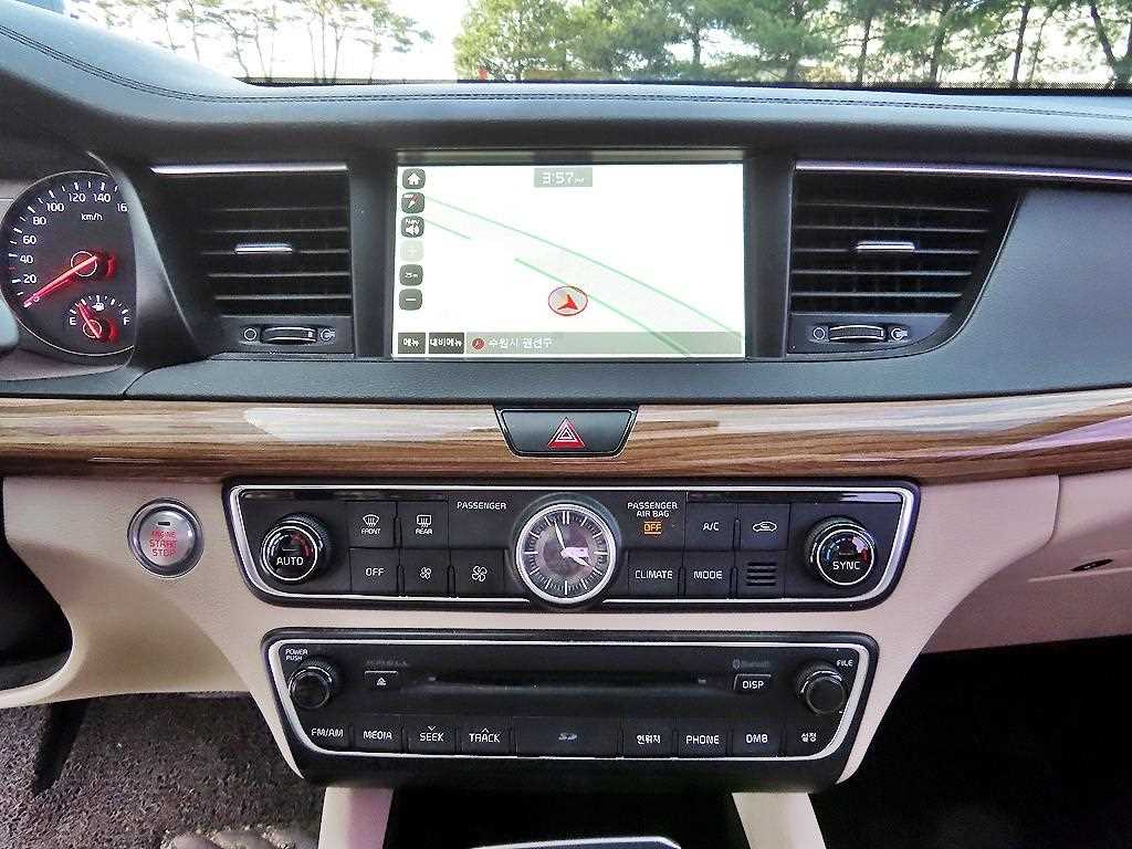 KIA K7 2017 Negro - Importación desde Corea - HF Imports Iquique - Foto 13