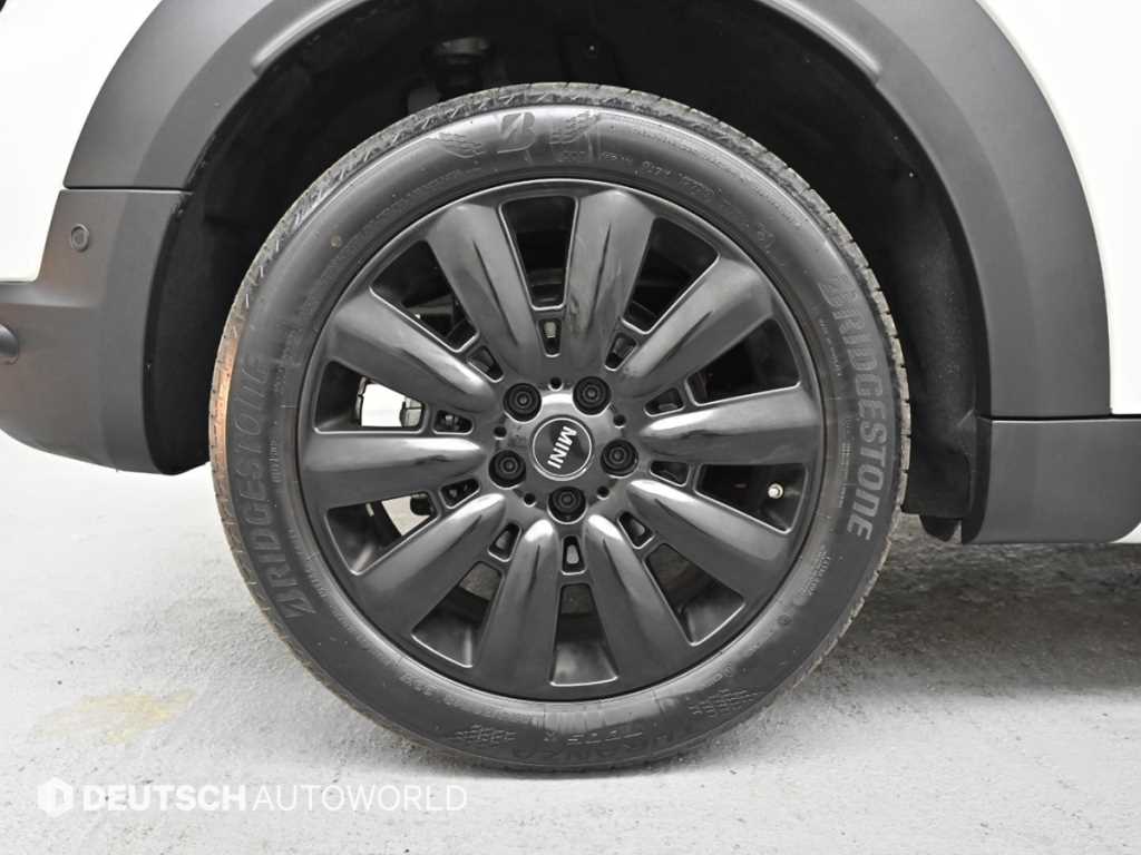 Mini Countryman - Vista 5