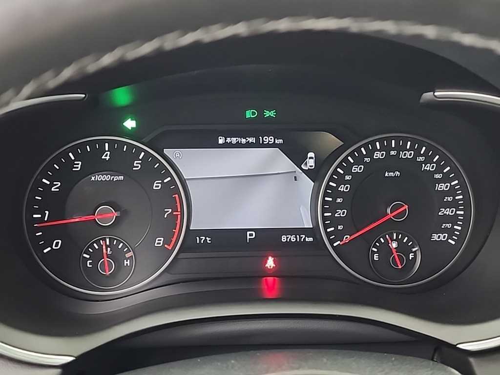 KIA Stinger - Vista 6