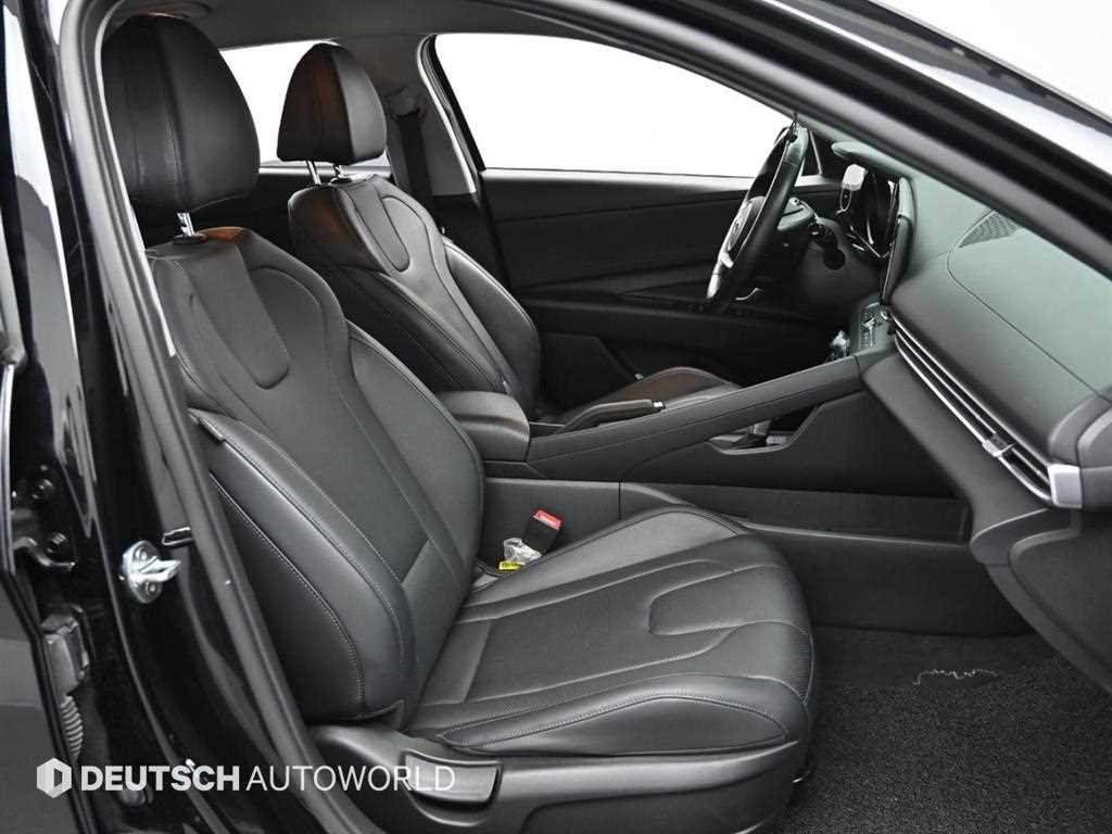 HYUNDAI Avante - Vista 11