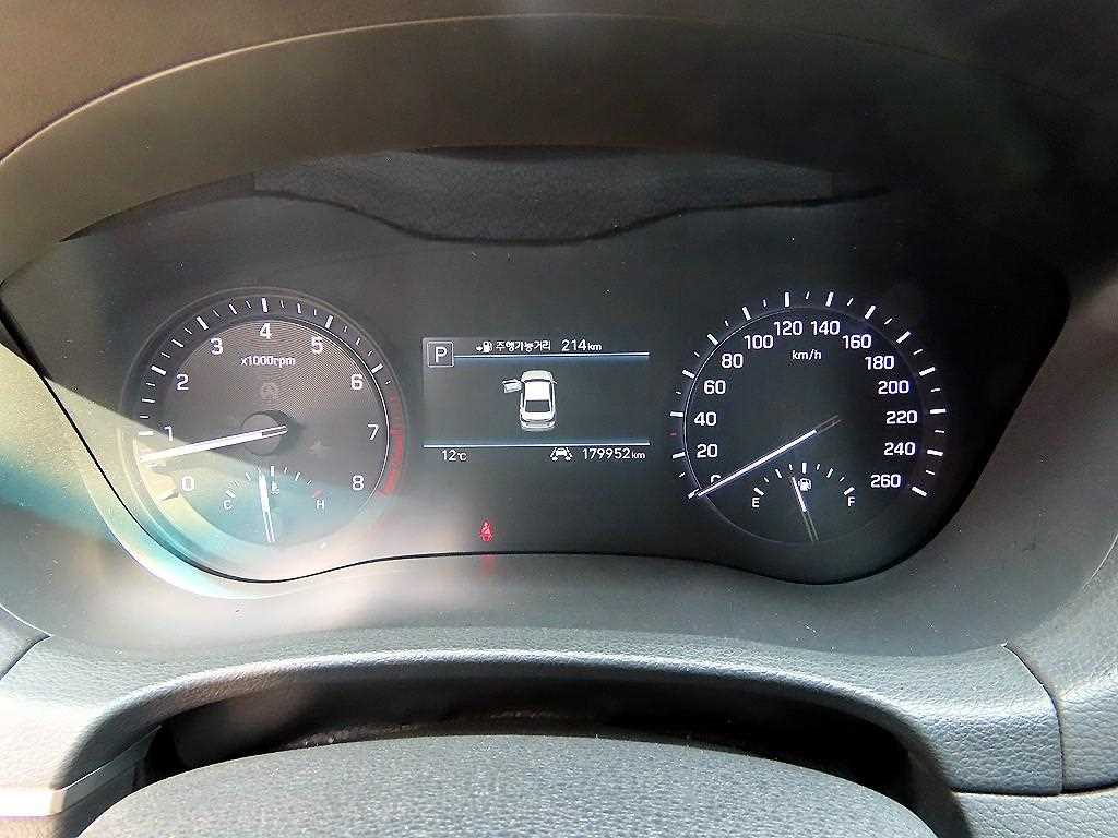 Genesis G80 - Vista 9