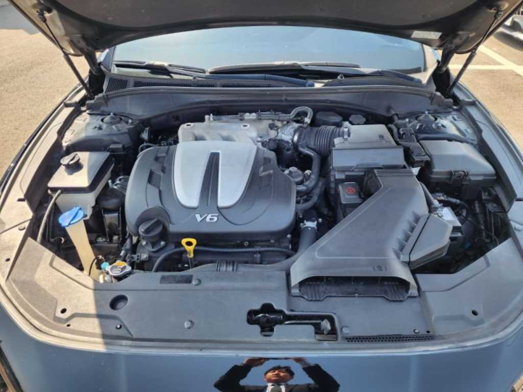 HYUNDAI Grandeur - Vista 5