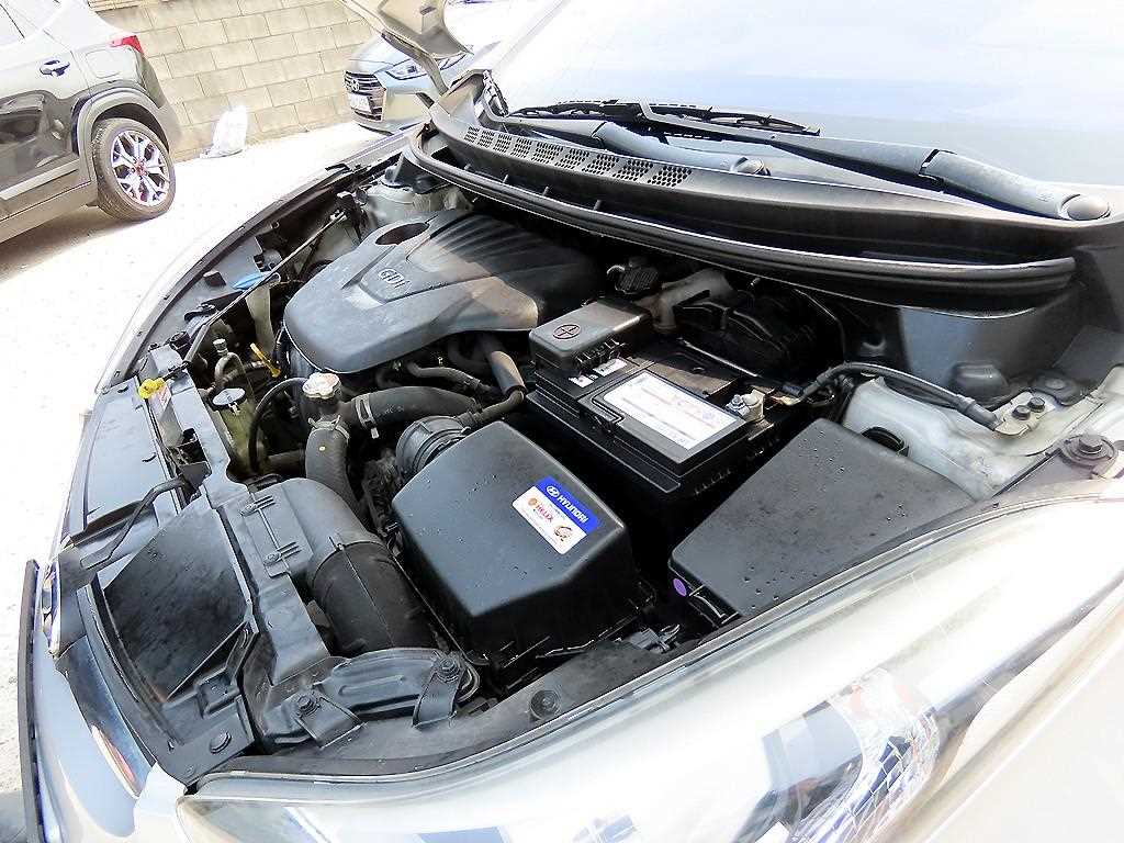 HYUNDAI Avante 2015 Plateado - Importación desde Corea - HF Imports Iquique - Foto 19