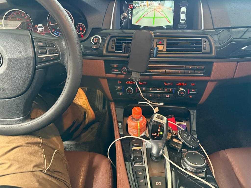 BMW 5 Series - Vista 11