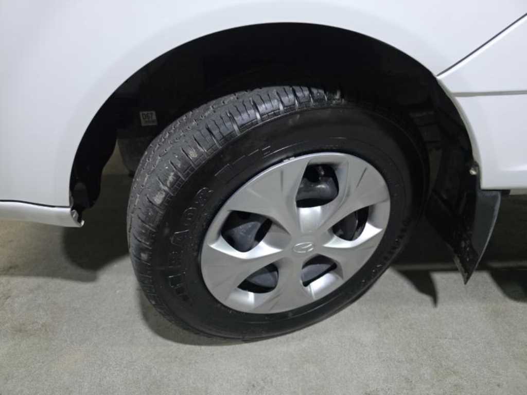 Small Truck Cargo (small) 2025 Blanco - Importación desde Corea - HF Imports Iquique - Foto 16