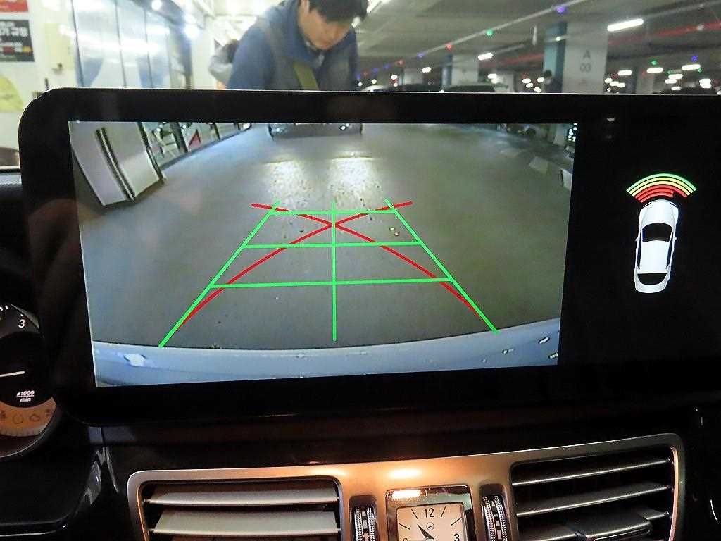 Mercedes Benz E class 2014 Blanco - Importación desde Corea - HF Imports Iquique - Foto 15