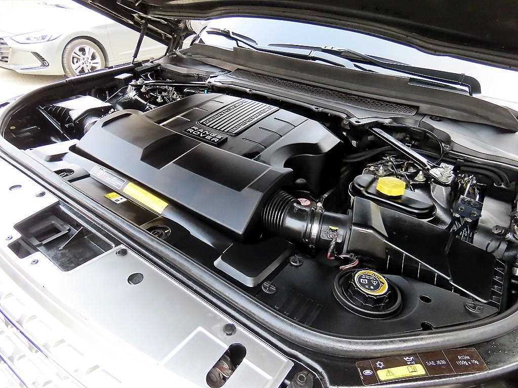 Land Rover Range Rover 2014 Negro - Importación desde Corea - HF Imports Iquique - Foto 19