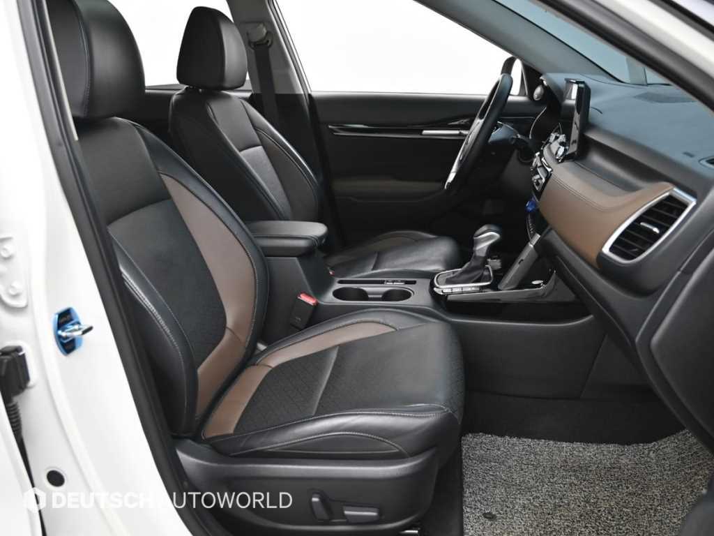 KIA Seltos - Vista 10