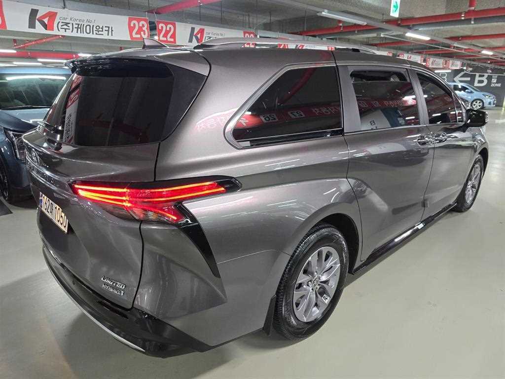 Toyota Siena - Vista 6