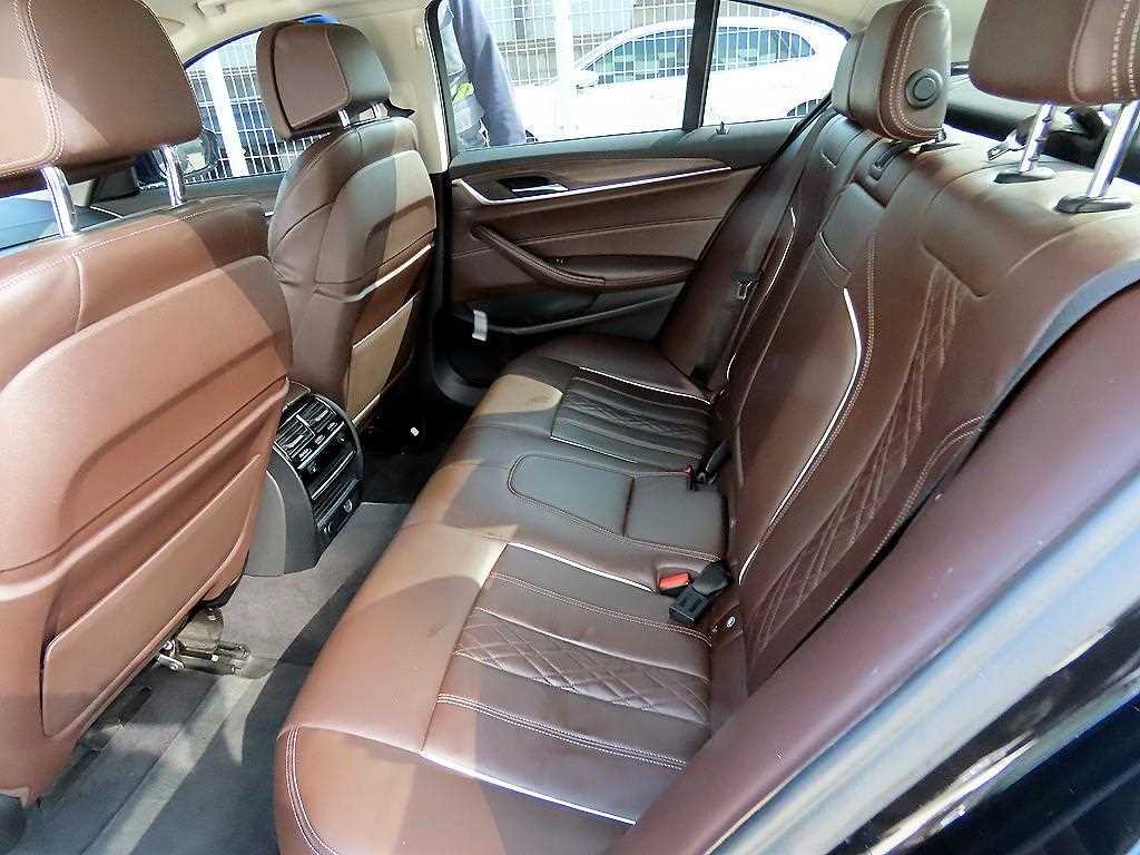 BMW 5 Series - Vista 6