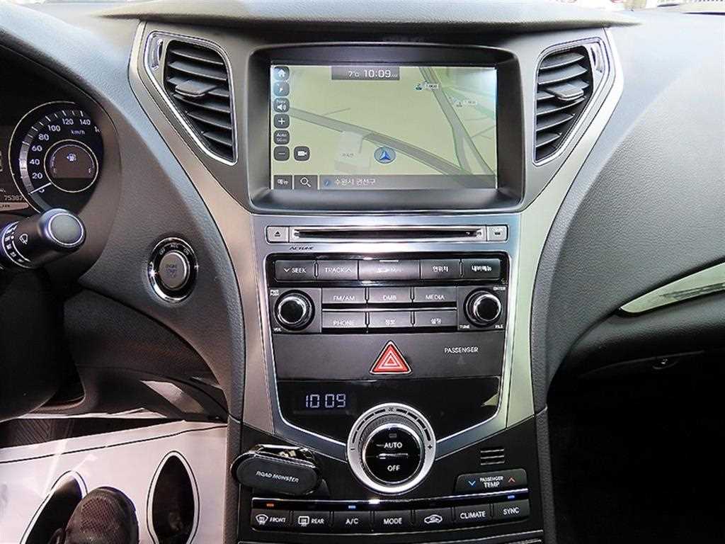 HYUNDAI Grandeur 2016 Negro - Importación desde Corea - HF Imports Iquique - Foto 13