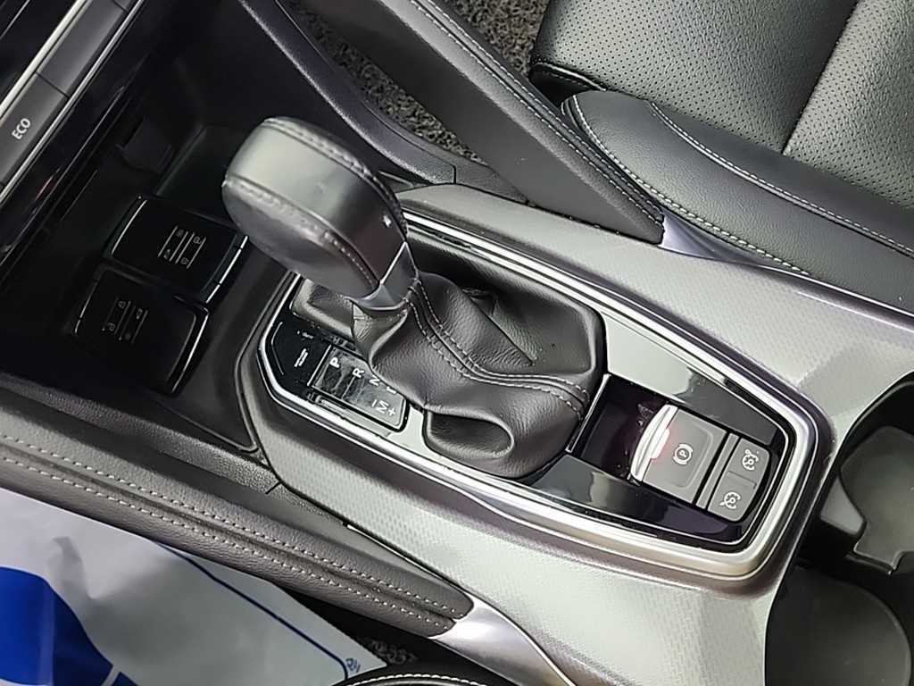 SAMSUNG QM6 - Vista 9