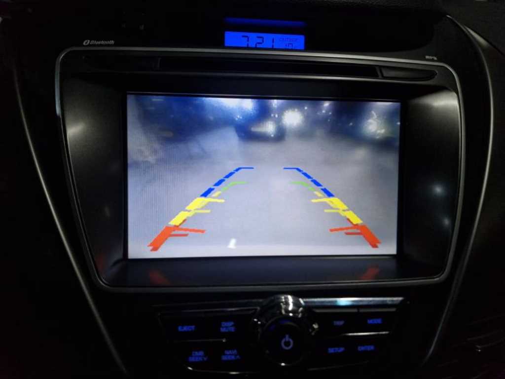 HYUNDAI Avante - Vista 11