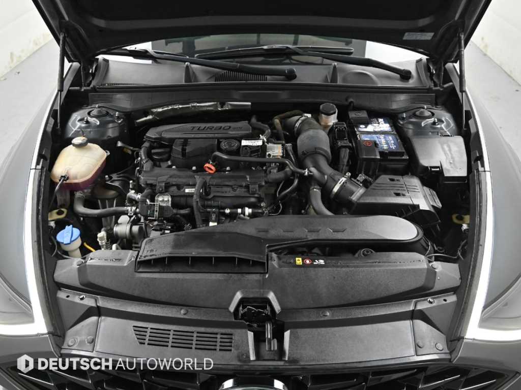 HYUNDAI Sonata - Vista 6