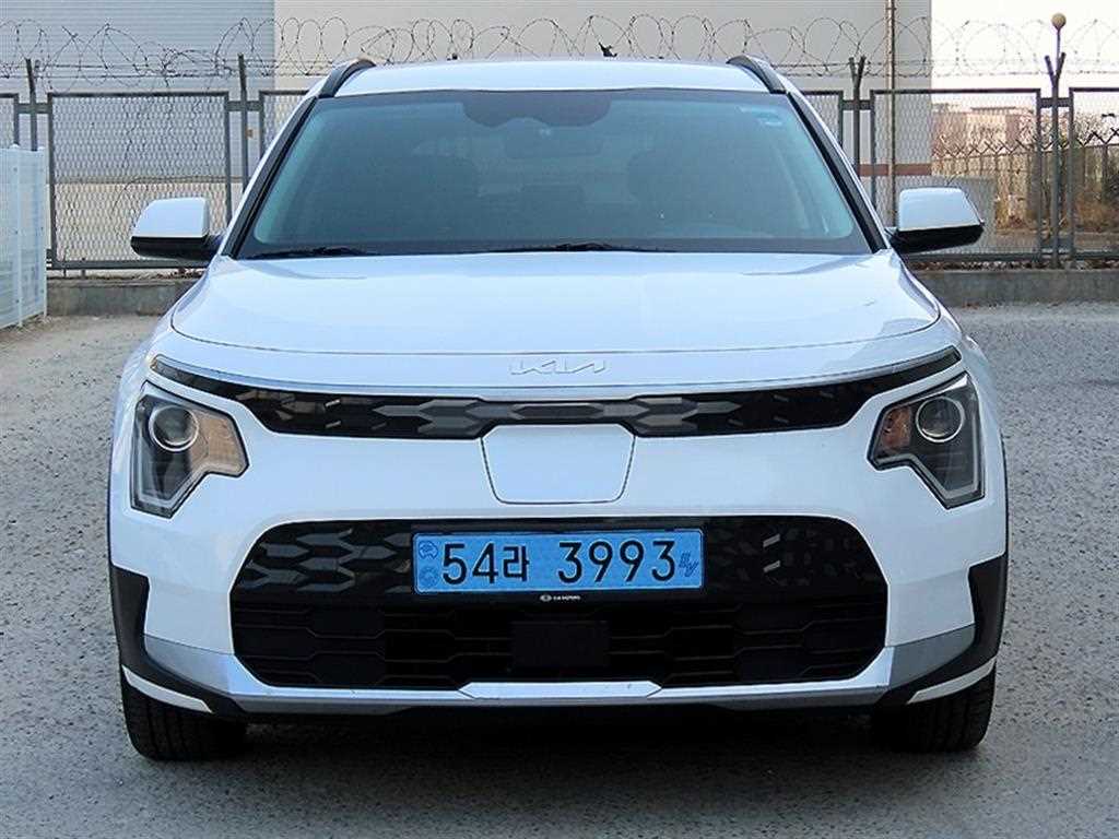 KIA Niro 2023 Blanco - Importación desde Corea - HF Imports Iquique - Foto 1