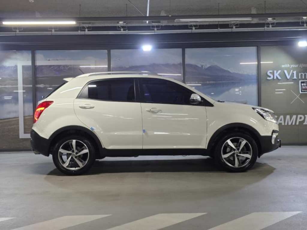 Ssangyong Korando - Vista 3
