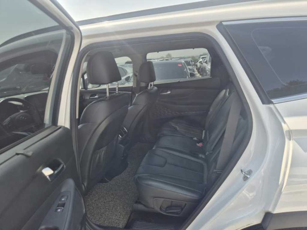 HYUNDAI Santa Fe - Vista 6