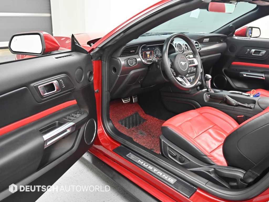 Ford Mustang - Vista 11