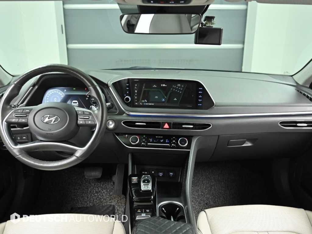 HYUNDAI Sonata - Vista 7