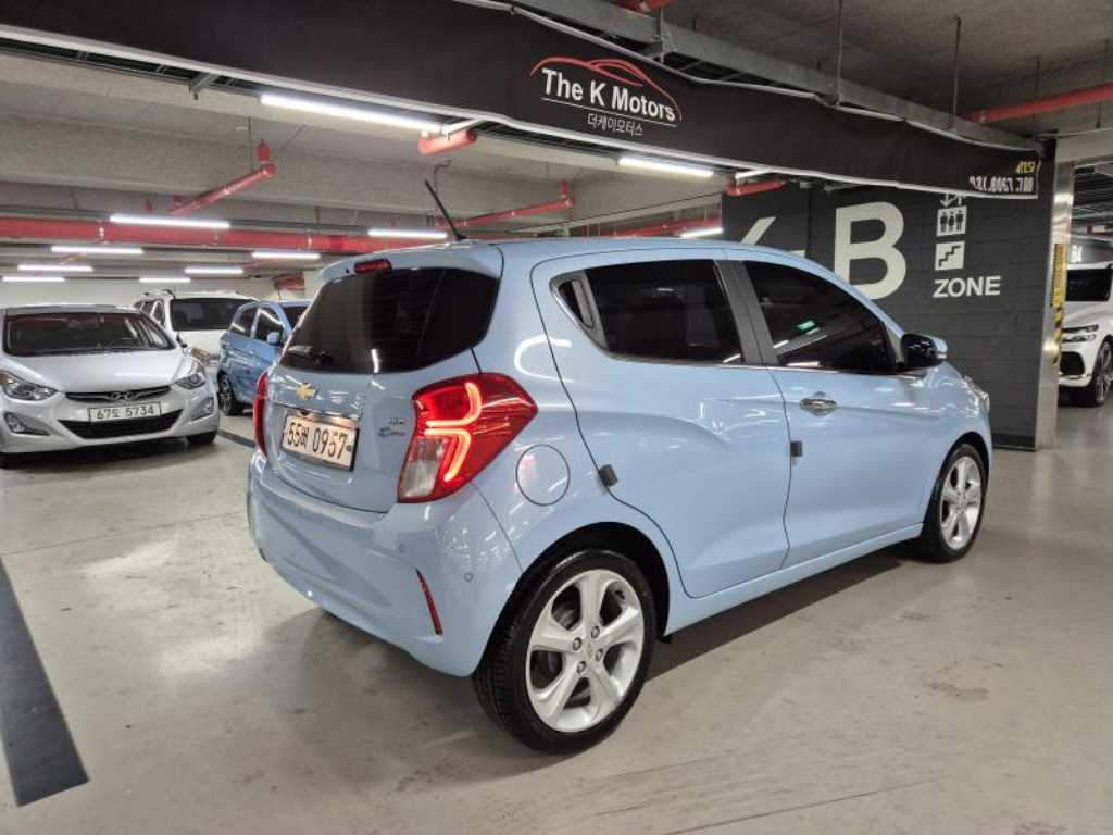 Chevrolet Spark - Vista 3