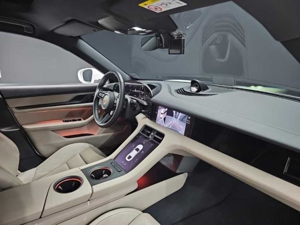 Porsche Taycan 2021 Blanco - Importación desde Corea - HF Imports Iquique - Foto 13