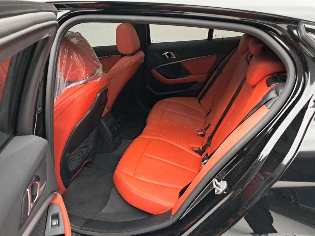 BMW 1 series - Vista 12