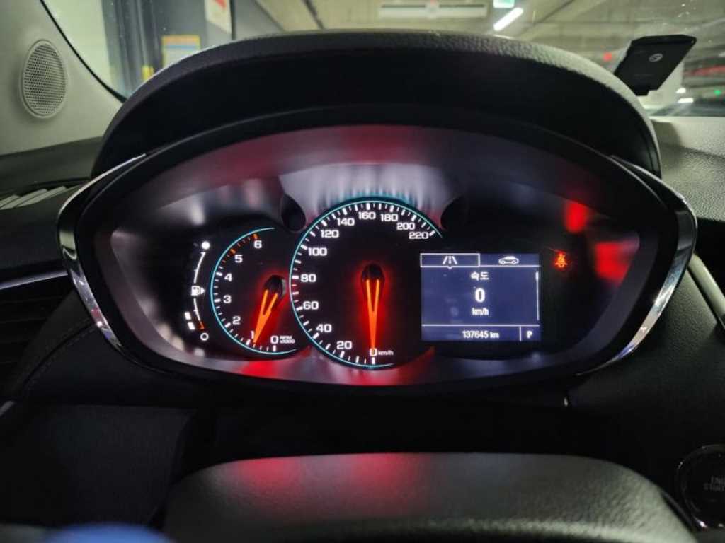 Chevrolet Trax - Vista 9