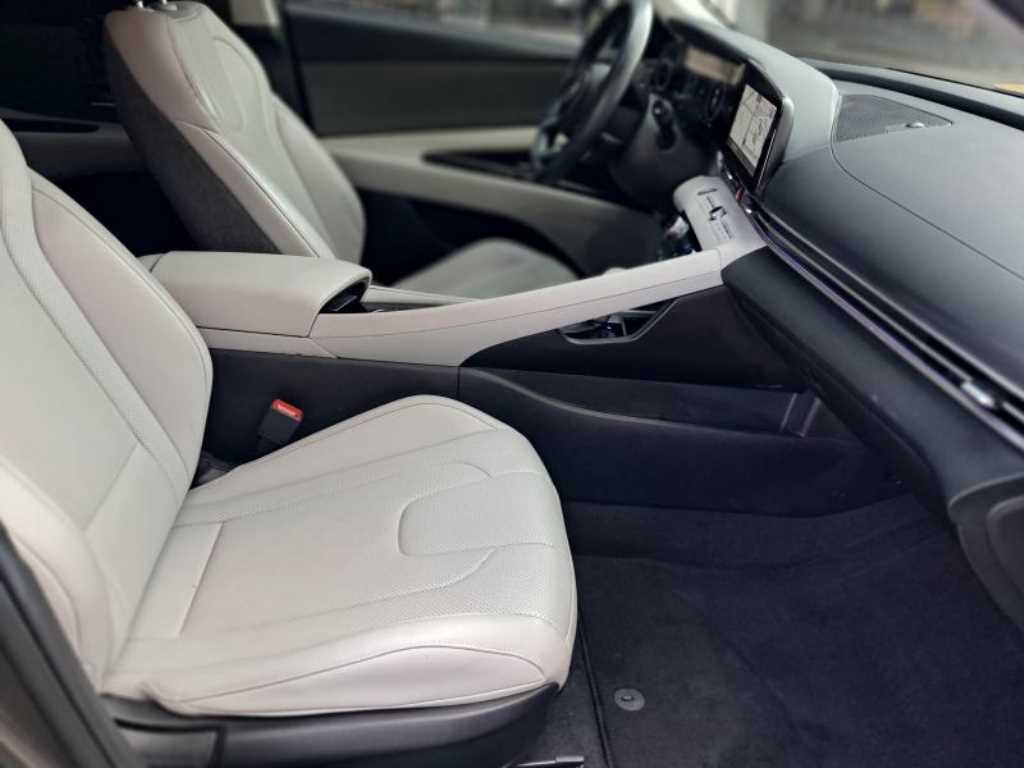 HYUNDAI Avante 2022 Gris - Importación desde Corea - HF Imports Iquique - Foto 17