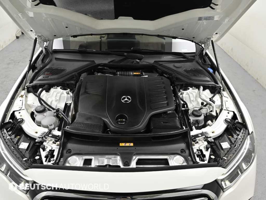 Mercedes Benz E class - Vista 6