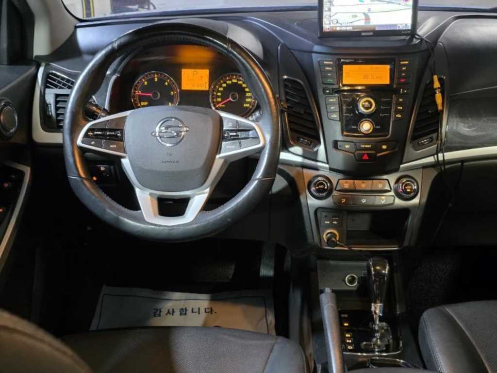 Ssangyong Korando - Vista 10