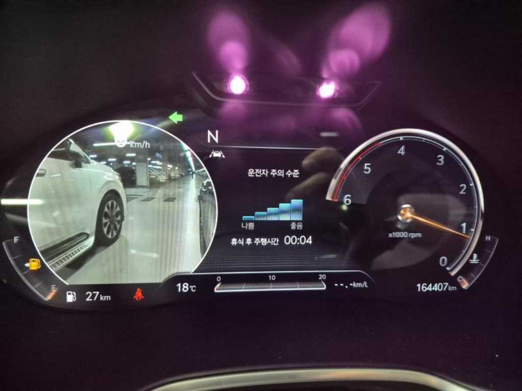 Genesis G80 - Vista 12