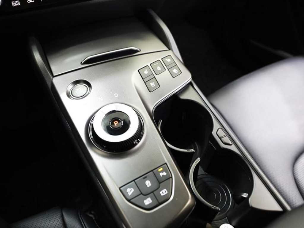 KIA Sportage 2025 - Importación desde Corea - HF Imports Iquique - Foto 14