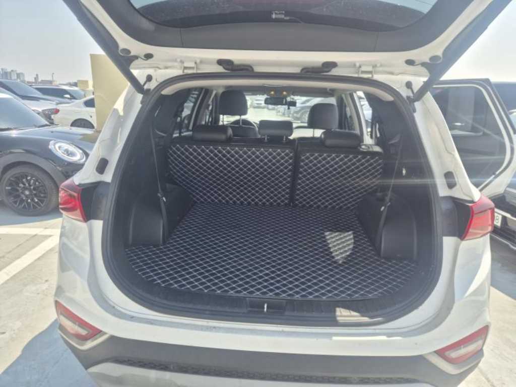 HYUNDAI Santa Fe - Vista 7