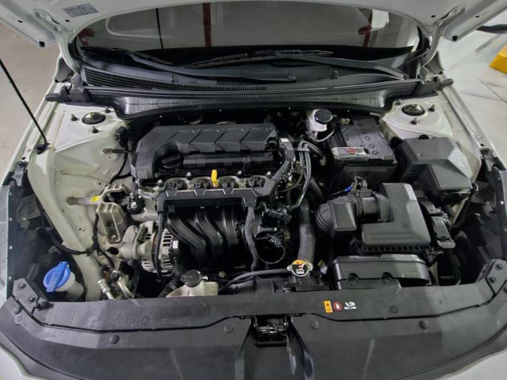 HYUNDAI Avante 2022 Blanco - Importación desde Corea - HF Imports Iquique - Foto 20