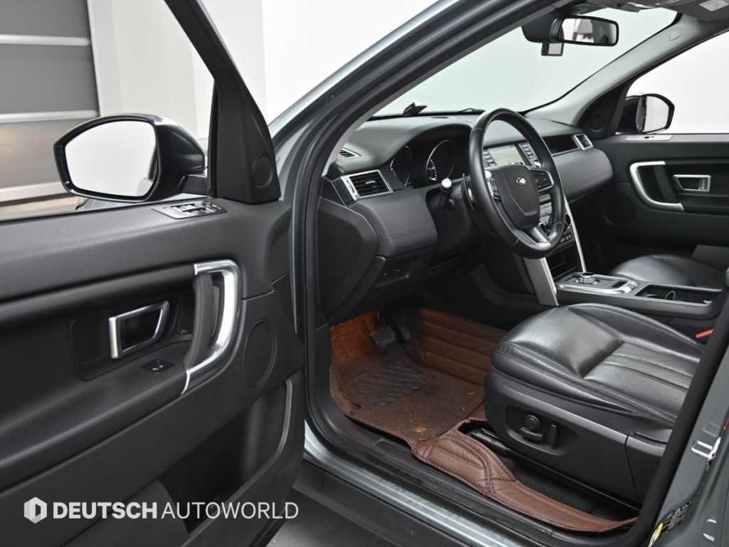 Land Rover Discovery Sports - Vista 11