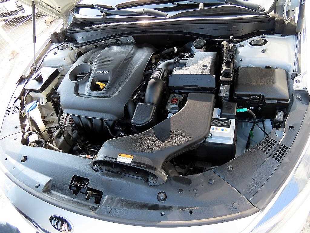 KIA K5 2019 Plateado - Importación desde Corea - HF Imports Iquique - Foto 19