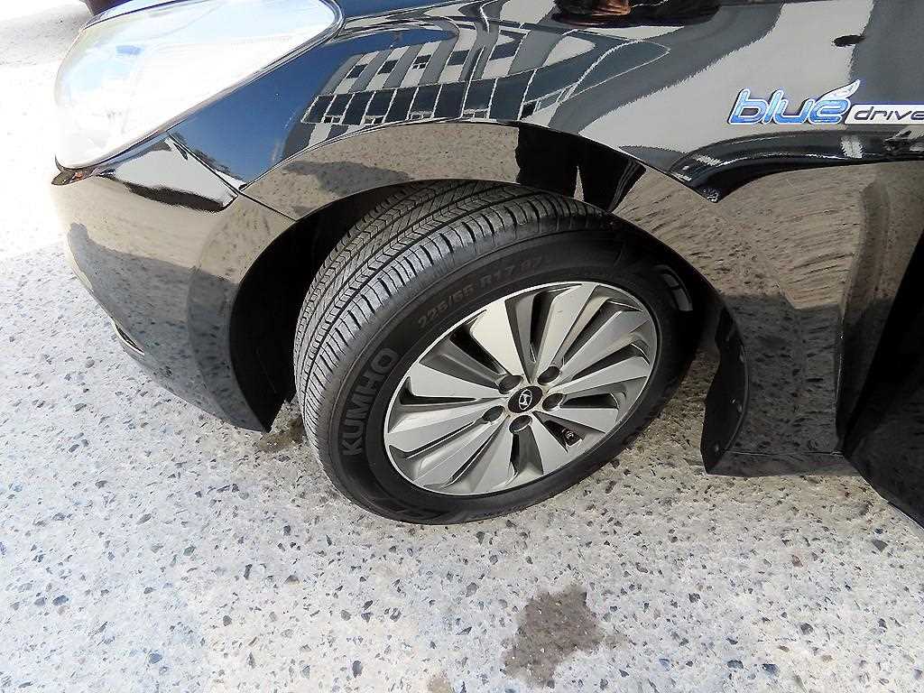 HYUNDAI Grandeur 2014 Negro - Importación desde Corea - HF Imports Iquique - Foto 19