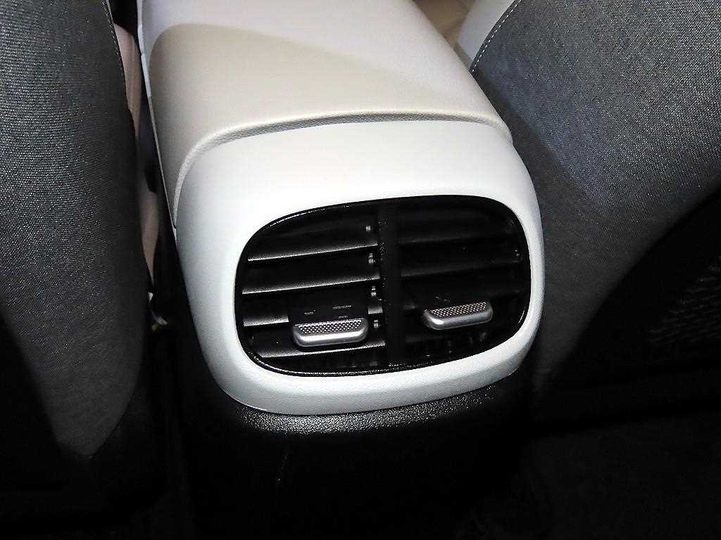 HYUNDAI Avante 2023 Blanco - Importación desde Corea - HF Imports Iquique - Foto 13