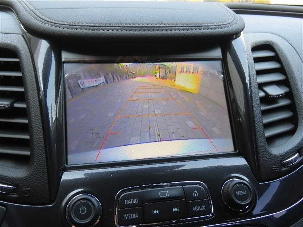 Chevrolet Impala - Vista 9