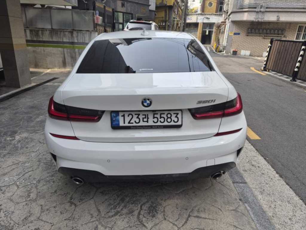 BMW 3 series - Vista 4