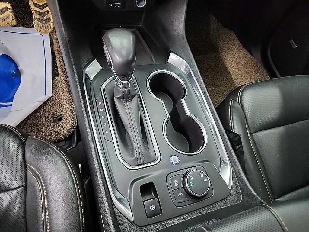 Chevrolet Travers - Vista 8