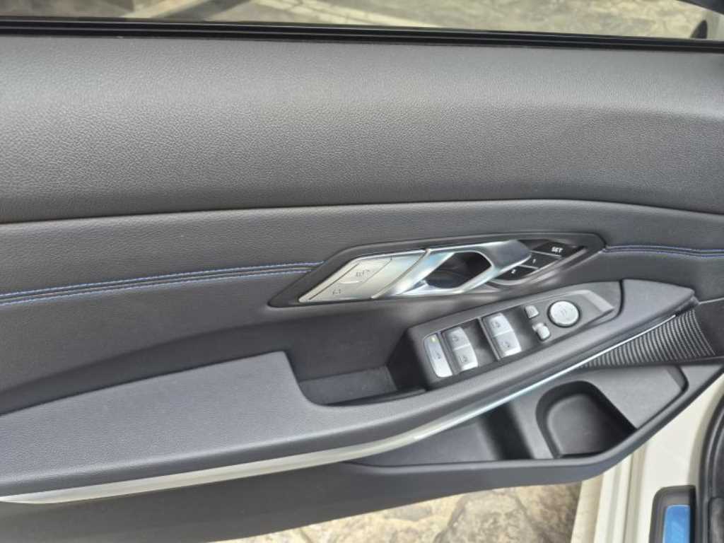 BMW 3 series - Vista 5