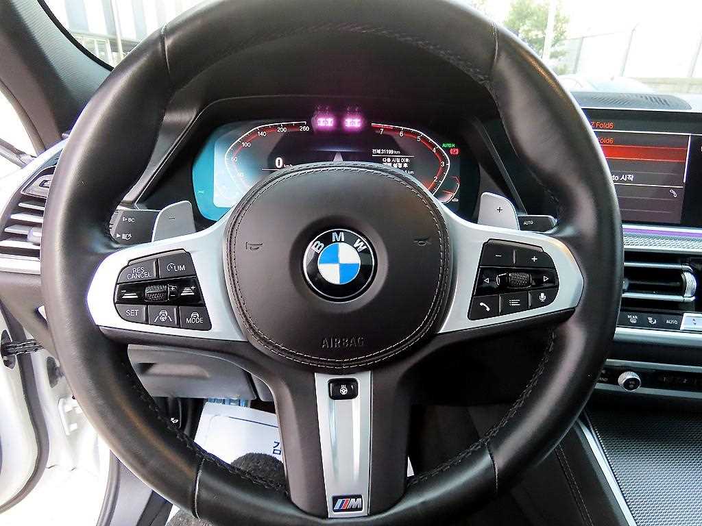 BMW X6 - Vista 8